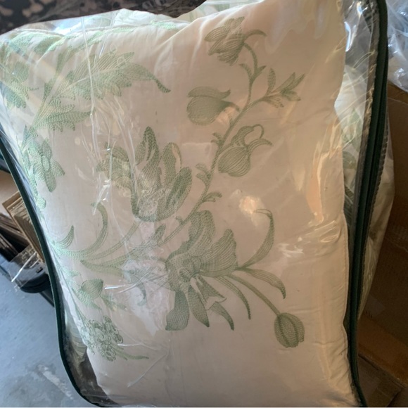 Laura Ashley Bedding Laura Ashley Pastel Green Natalie King